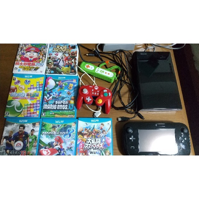 Wii U - 任天堂Wii U本体黒箱なし +ソフト7本セットの通販 by 宇宙太's ...