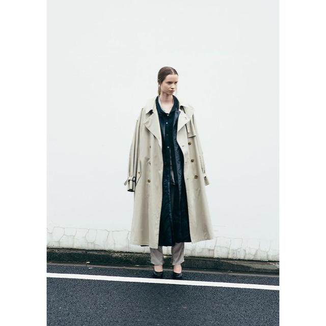 UNUSED(アンユーズド)のstein 20ss LAY OVERSIZED TRENCH COAT メンズのジャケット/アウター(トレンチコート)の商品写真