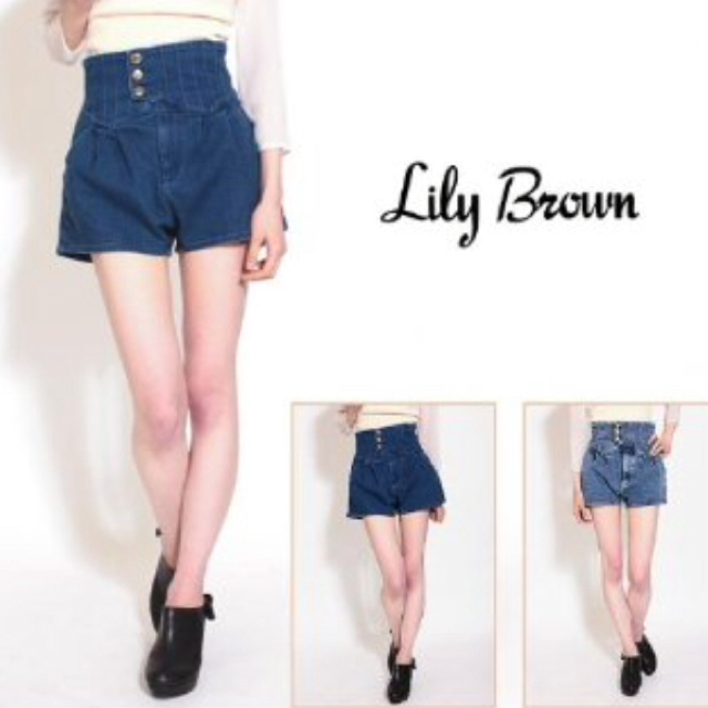 Lily Brown(リリーブラウン)のリリーブラウン☆ハイウエストショーパン レディースのパンツ(ショートパンツ)の商品写真