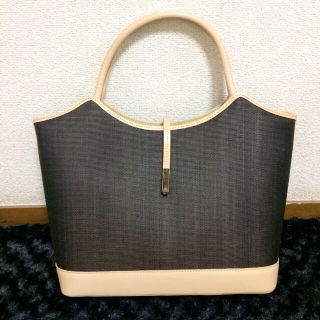 【美品】ダークブラウンのハンドバッグ♪(トートバッグ)