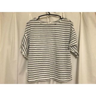 イッカ(ikka)の新品 カットソー フリル袖 IKKA 二の腕カバー Tシャツ(カットソー(半袖/袖なし))