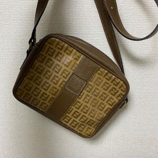 フェンディ(FENDI)のFENDI ショルダーバッグ(ショルダーバッグ)