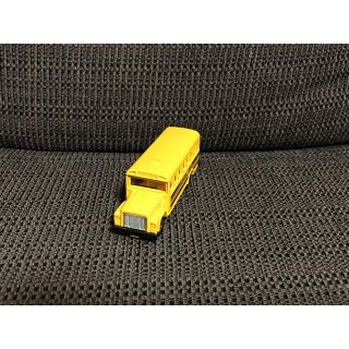 タカラトミー(Takara Tomy)の青箱 トミカ No.F5 カーペンター スクールバス (日本製)(ミニカー)