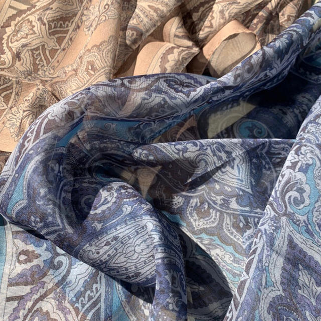 Kastane(カスタネ)のkastane ペイズリー柄スカーフ ブルー レディースのファッション小物(バンダナ/スカーフ)の商品写真