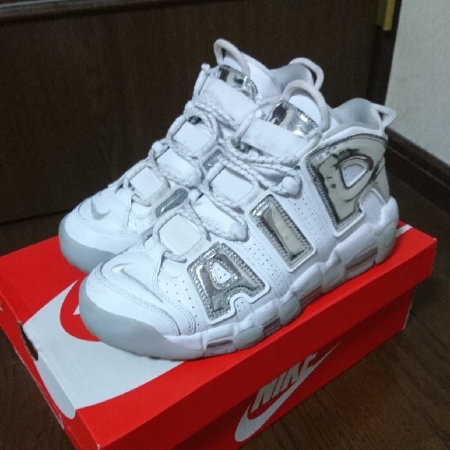 NIKE(ナイキ)のモアアップテンポ モアテン MORE UPTEMPO Chrome メンズの靴/シューズ(スニーカー)の商品写真