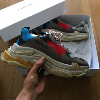 バレンシアガ(Balenciaga)のbalenciaga(スニーカー)