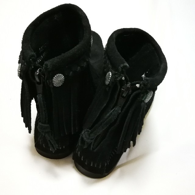 Minnetonka(ミネトンカ)の美品 MINNETONKA ミネトンカ スエードブーツ レディースの靴/シューズ(ブーツ)の商品写真