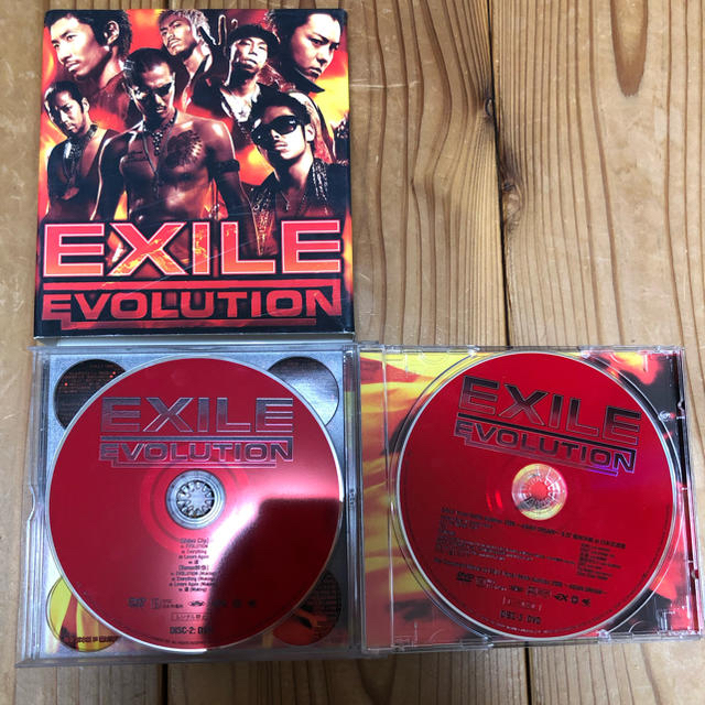 EXILE(エグザイル)のEXILE EVOLUTION  CD & DVD エンタメ/ホビーのDVD/ブルーレイ(ミュージック)の商品写真