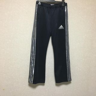 アディダス(adidas)のジャージレディース   アディダス　(下のみ)(その他)