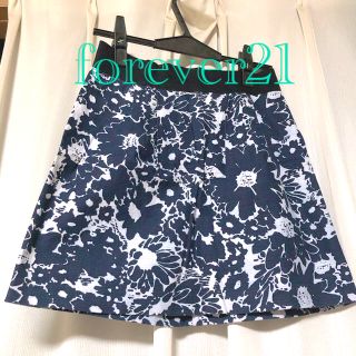 フォーエバートゥエンティーワン(FOREVER 21)のフォーエバー21 花柄スカート (ミニスカート)