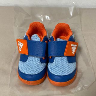 アディダス(adidas)の【美品】adidas 子供用スニーカー 13cm(スニーカー)