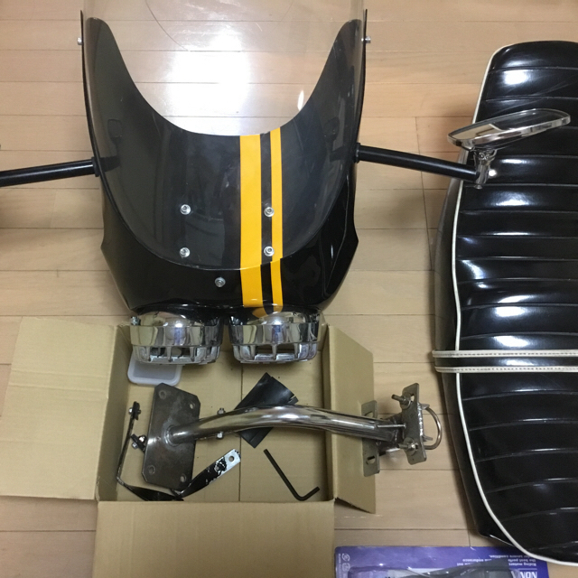 最終値下げ!ハーフロケットカウルPIAA2灯の通販 by なな's shop|ラクマ