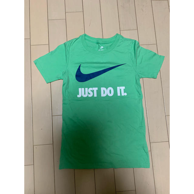 NIKE(ナイキ)のNIKE Tシャツ レディースのトップス(Tシャツ(半袖/袖なし))の商品写真