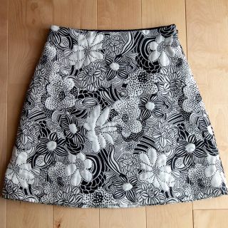 ジャンバティスタヴァリ(Giambattista Valli)のGiAMBA 花柄ジャガード台形スカート XS(ミニスカート)