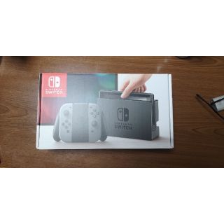 ニンテンドースイッチ(Nintendo Switch)のニンテンドースイッチ 本体(家庭用ゲーム機本体)