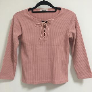 エヴリス(EVRIS)のEVRIS 美品 レースアップ トップス(カットソー(長袖/七分))