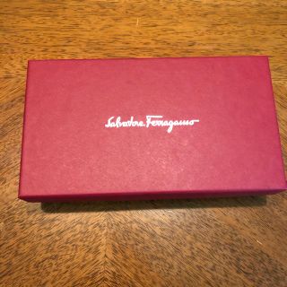 サルヴァトーレフェラガモ(Salvatore Ferragamo)の★フェラガモ★長財布用ボックス(財布)