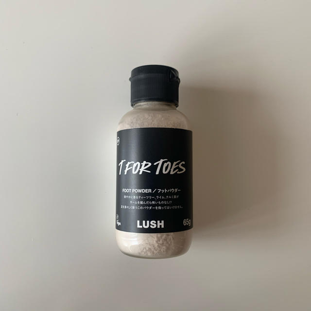 LUSH(ラッシュ)のLUSH パパの足 <フットパウダー> コスメ/美容のボディケア(フットケア)の商品写真