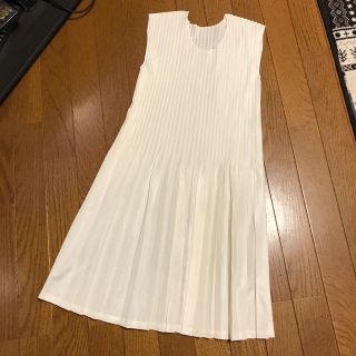 プリーツプリーズイッセイミヤケ(PLEATS PLEASE ISSEY MIYAKE)の極美品 プリーツプリーズ サイズ3 (チュニック)