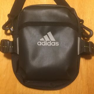 アディダス(adidas)のアディダス   ポーチ(ポーチ)