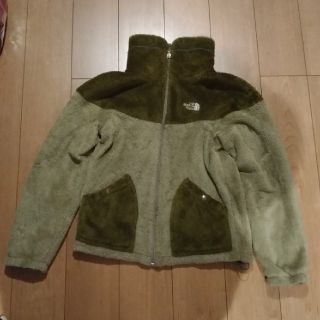 ザノースフェイス(THE NORTH FACE)のノースフェイス　リバーシブル　フリース(ナイロンジャケット)