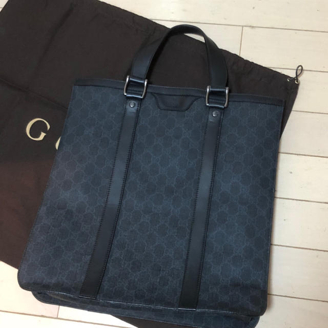 Gucci(グッチ)のグッチ極美品 GGスプリーム トートバッグ ビジネス メンズのバッグ(トートバッグ)の商品写真