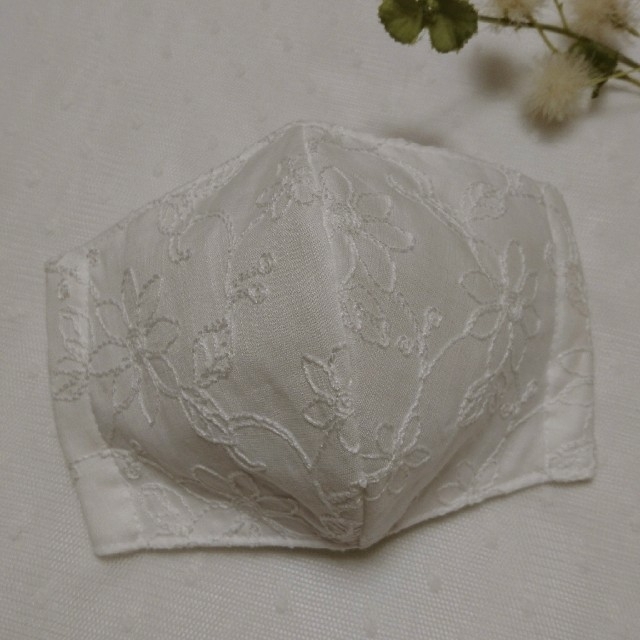 インナーマスク 花柄刺繍⑤-白 | フリマアプリ ラクマ