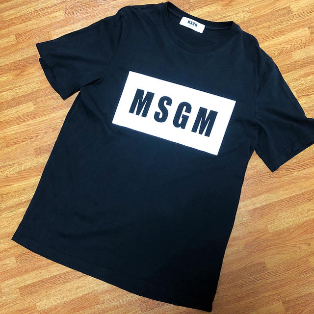 MSGM 毎年　定番ボックスロゴTシャツ　確実正規品