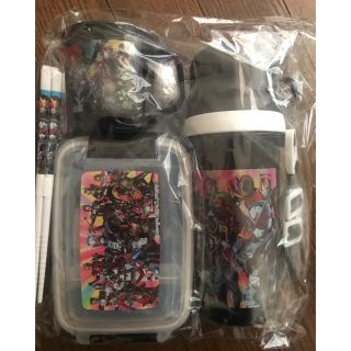 バンダイ(BANDAI)の新品未使用 仮面ライダーお弁当箱セット k様専用(弁当用品)