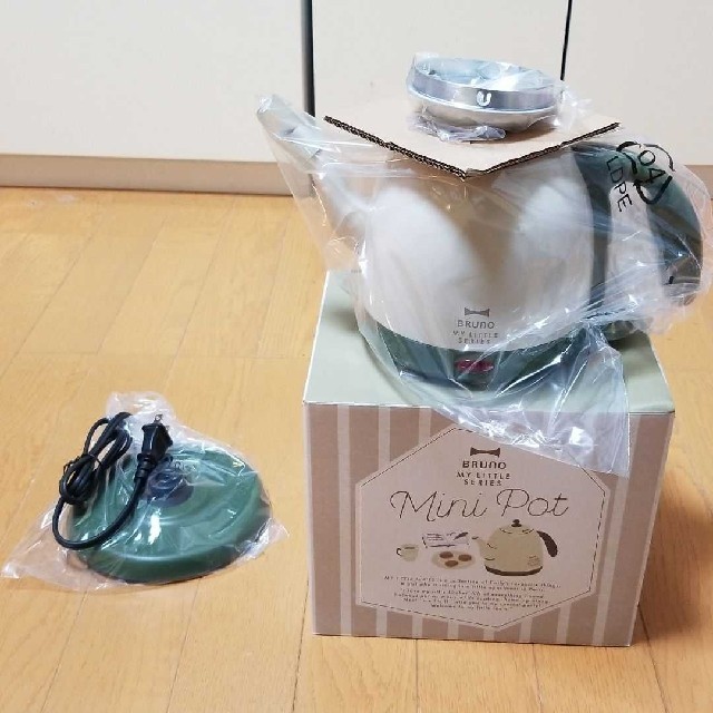 ブルーノ　電気ケトル スマホ/家電/カメラの生活家電(電気ケトル)の商品写真