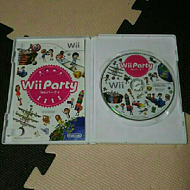 Wii(ウィー)のWii Party ソフト エンタメ/ホビーのゲームソフト/ゲーム機本体(家庭用ゲームソフト)の商品写真