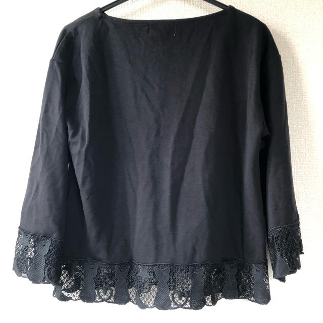 GU(ジーユー)のセーラームーン　レースコンビTシャツ　黒 レディースのトップス(Tシャツ(長袖/七分))の商品写真