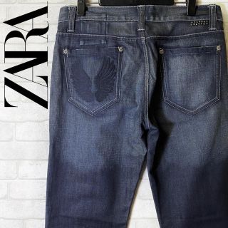 ザラ(ZARA)のZARA JEANS ザラ スタッズ 翼刺繍 デニム SLIM FIT W31(デニム/ジーンズ)