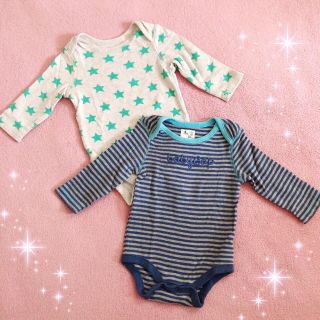 ベビーギャップ(babyGAP)の☆baby Gapベビーギャップ☆星柄＆ボーダー柄長袖ロンパース２点セット☆60(ロンパース)