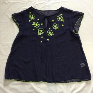 ジーユー(GU)の刺繍がポイントのシースルーブラウス(シャツ/ブラウス(半袖/袖なし))