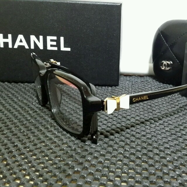 シャネル CHANEL サングラス リボン