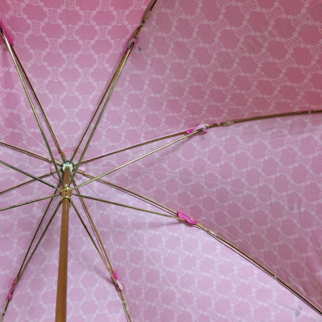 celine(セリーヌ)の入手困難‼︎セリーヌ♡長傘♡雨傘♡ピンク レディースのファッション小物(傘)の商品写真