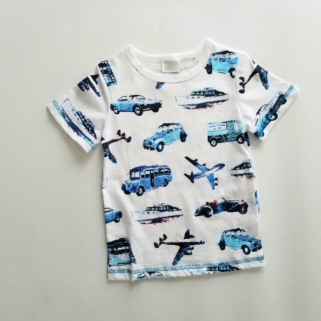 ブルーレトロのりものTee　夏 くるま 飛行機 船 バス 車 働く車 Tシャツ キッズ/ベビー/マタニティのベビー服(~85cm)(Ｔシャツ)の商品写真