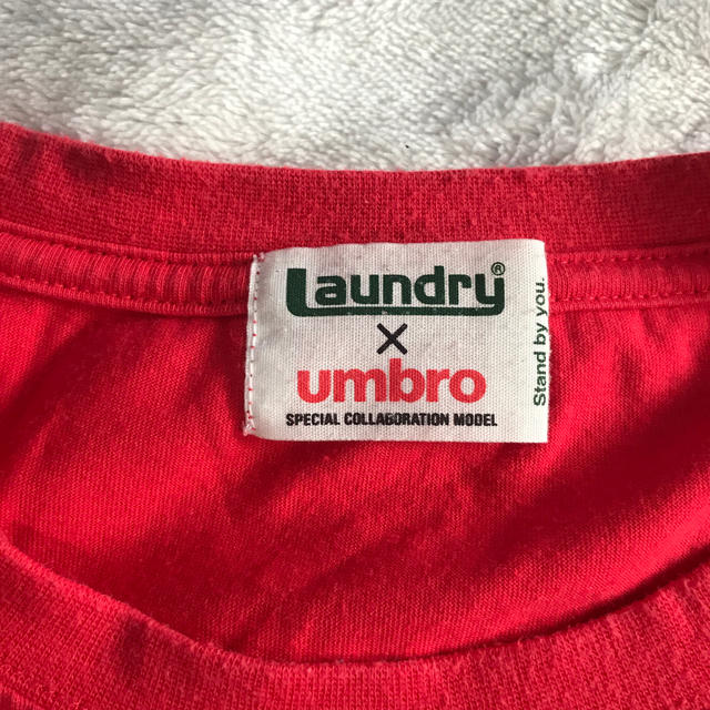 LAUNDRY(ランドリー)のlaundry umbroコラボ　レッドラベル　M メンズのトップス(Tシャツ/カットソー(半袖/袖なし))の商品写真