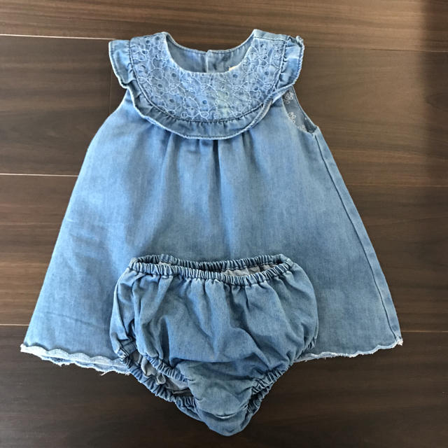 ZARA KIDS(ザラキッズ)のザラベビー　ザラベイビー　ワンピース デニム　68㎝ キッズ/ベビー/マタニティのベビー服(~85cm)(ワンピース)の商品写真