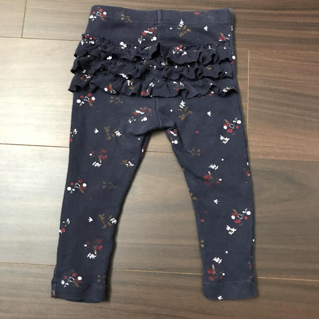 PETIT BATEAU(プチバトー)のプチバトー　フリルレギンス パンツ　18m 81㎝　２枚組　ベビーガール キッズ/ベビー/マタニティのベビー服(~85cm)(パンツ)の商品写真