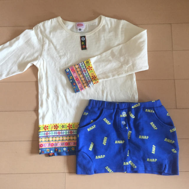 GAP Kids(ギャップキッズ)のおまとめ出品/GAP kidsカットソーとANAP kids上下セット キッズ/ベビー/マタニティのキッズ服女の子用(90cm~)(Tシャツ/カットソー)の商品写真