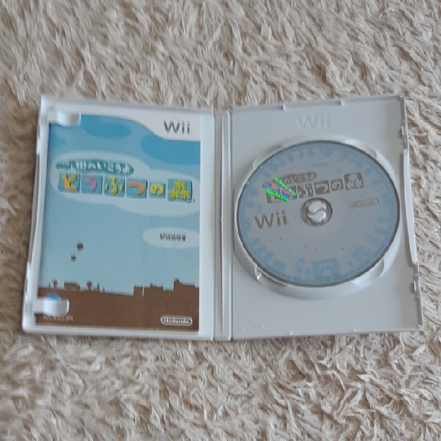 街へいこうよ どうぶつの森 Wii エンタメ/ホビーのゲームソフト/ゲーム機本体(家庭用ゲームソフト)の商品写真