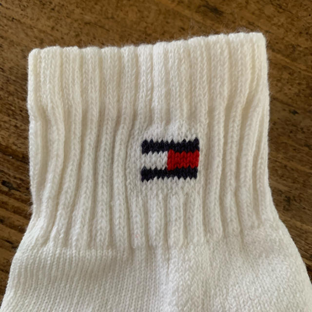 TOMMY HILFIGER(トミーヒルフィガー)のトミーヒルフィガー　20〜23cmくらい？　ソックス キッズ/ベビー/マタニティのこども用ファッション小物(靴下/タイツ)の商品写真