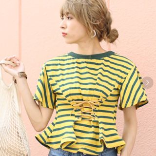 ディーホリック(dholic)の♡新品未使用　セレクトモカ　SELECT　MOCA ペプラム　ボーダー　Tシャツ(Tシャツ(半袖/袖なし))