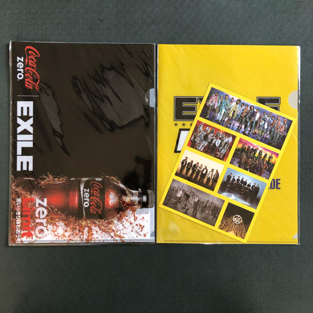 EXILE TRIBE(エグザイル トライブ)の超お買い得！！EX FAMILYの特典とA4ファイル2枚 チケットの音楽(国内アーティスト)の商品写真