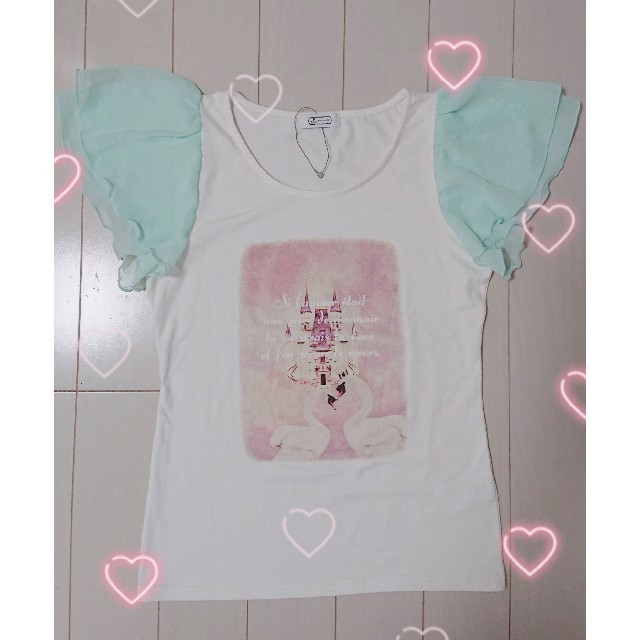 E hyphen world gallery BonBon(イーハイフンワールドギャラリーボンボン)のシフォン袖 スワンTシャツ♪ レディースのトップス(カットソー(半袖/袖なし))の商品写真