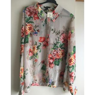 フォーエバートゥエンティーワン(FOREVER 21)の花柄シャツ(シャツ/ブラウス(長袖/七分))