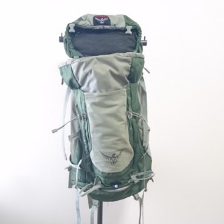 オスプレイ(Osprey)のオスプレイ バックパックKESTREL58美品(登山用品)