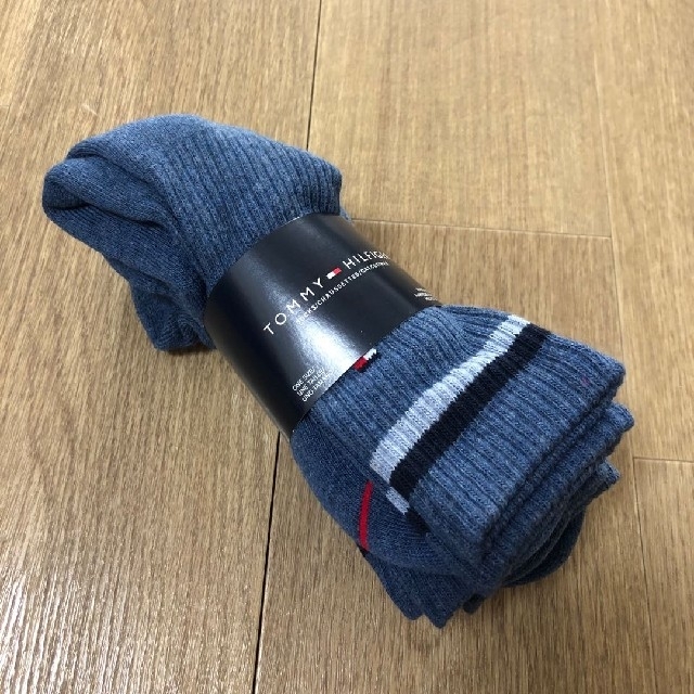 TOMMY HILFIGER(トミーヒルフィガー)の新品トミーヒルフィガー綿靴下３足セット メンズのレッグウェア(ソックス)の商品写真